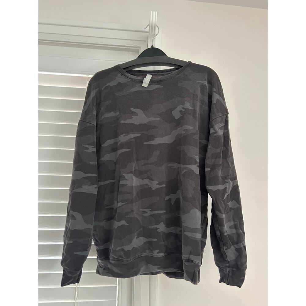 Athleta Soft Crewneck size S